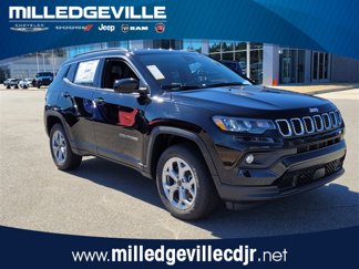 New 2025 Jeep Compass Latitude image 1