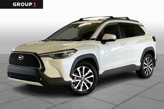 Used 2024 Toyota Corolla Cross XLE image 1