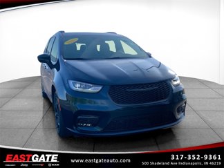 New 2025 Chrysler Pacifica Select image 1