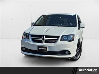 Used 2018 Dodge Grand Caravan GT image 1