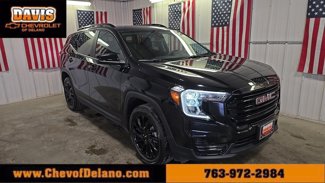 Used 2024 GMC Terrain SLE image 1