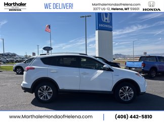 Used 2018 Toyota RAV4 LE image 1