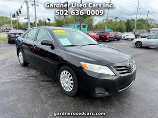 Used 2011 Toyota Camry LE image 1