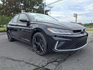 New 2025 Volkswagen Jetta SE image 1
