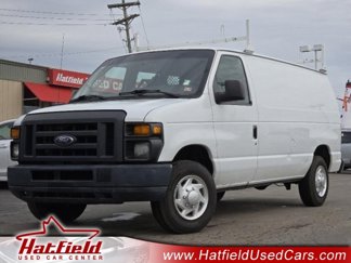 Used 2013 Ford E-150 and Econoline 150 w/ Commercial Cargo Van Pkg image 1