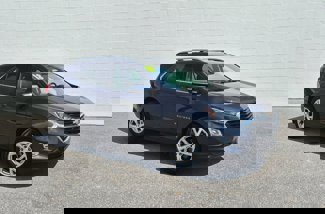 Used 2018 Chevrolet Equinox LT w/ Sun & Infotainment Package image 1