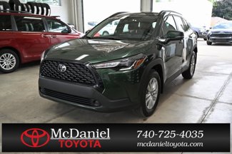 Used 2023 Toyota Corolla Cross LE image 1