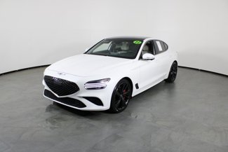 Used 2022 Genesis G70 3.3T image 1
