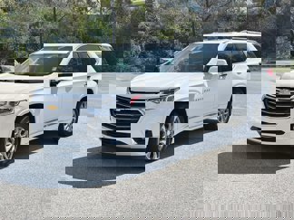 Used 2019 Chevrolet Traverse Premier w/ Driver Confidence II Package image 1