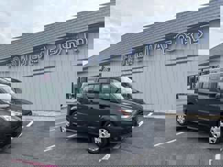 Used 2019 Ford Transit Connect XL image 1