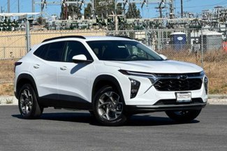 New 2025 Chevrolet Trax LT w/ Driver Confidence Package image 1