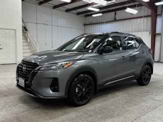 Used 2023 Nissan Kicks SR w/ SR Premium Package image 1