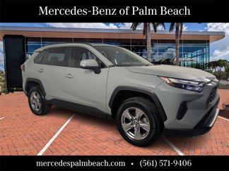 Used 2023 Toyota RAV4 XLE image 1