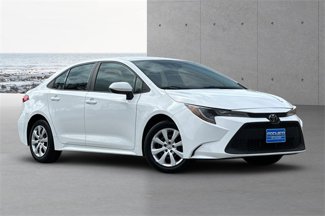 Used 2022 Toyota Corolla LE image 1