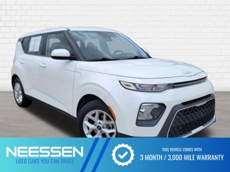 Used 2022 Kia Soul LX w/ Technology Package image 1