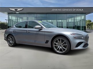 Used 2024 Genesis G70 2.5T image 1