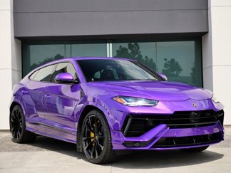 Used 2023 Lamborghini Urus S image 1