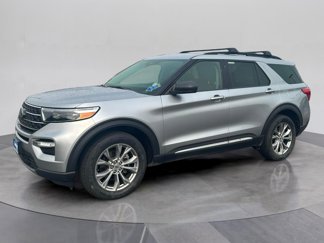 Used 2022 Ford Explorer XLT w/ Equipment Group 202A image 1