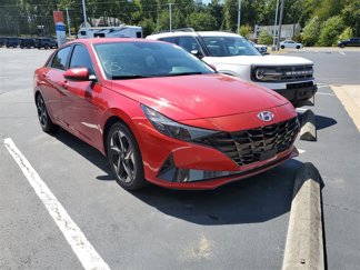 Used 2022 Hyundai Elantra SEL w/ Convenience + Premium Package image 1