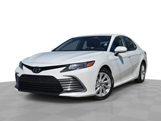 Used 2023 Toyota Camry LE image 1