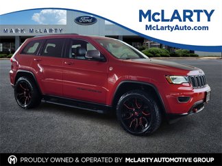 Used 2018 Jeep Grand Cherokee Trailhawk w/ Trailhawk Luxury Group image 1