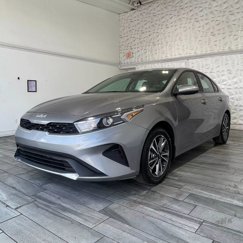 Used 2024 Kia Forte LXS image 1