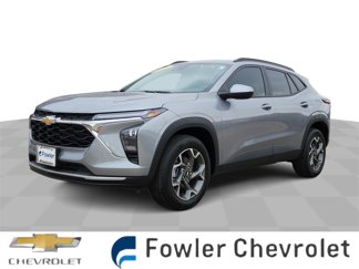 New 2025 Chevrolet Trax LT w/ Driver Confidence Package image 1