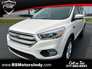 Used 2019 Ford Escape SEL image 1