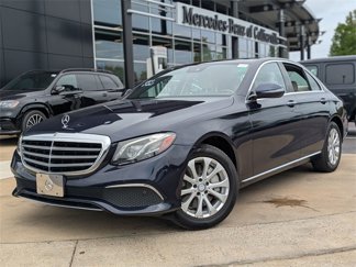 Used 2017 Mercedes-Benz E 300 4MATIC image 1