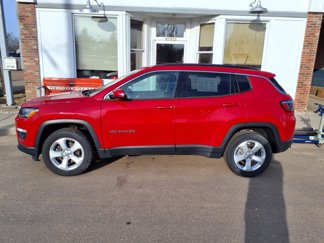 Used 2019 Jeep Compass Latitude image 1