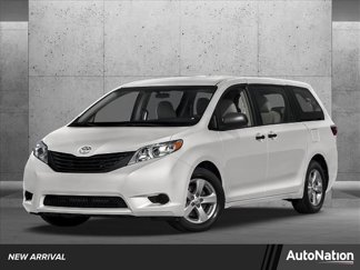 Used 2015 Toyota Sienna LE image 1