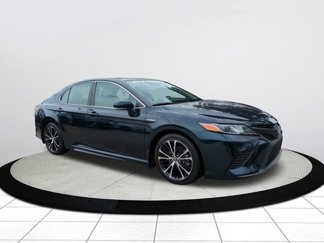Used 2019 Toyota Camry SE video 1