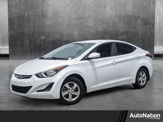 Used 2015 Hyundai Elantra SE image 1