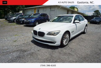 Used 2009 BMW 750i image 1