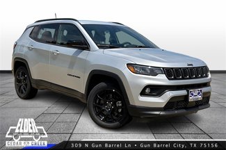 New 2025 Jeep Compass Latitude w/ Altitude Special Edition image 1