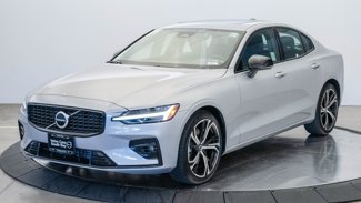 Certified 2024 Volvo S60 B5 Core image 1