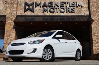 Used 2017 Hyundai Accent SE image 1