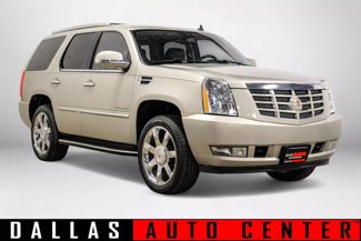 Used 2014 Cadillac Escalade Luxury image 1