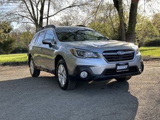 Used 2018 Subaru Outback 2.5i Premium image 1