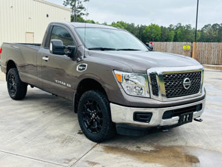 Used 2018 Nissan Titan SV image 1