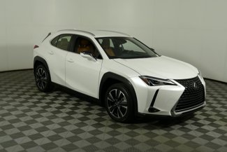 Used 2021 Lexus UX 200 image 1