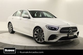 Certified 2022 Mercedes-Benz E 350 Sedan image 1