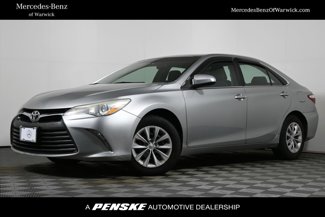 Used 2016 Toyota Camry LE image 1
