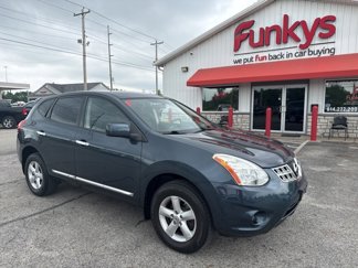 Used 2013 Nissan Rogue S w/ Special Edition Pkg image 1