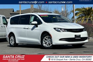 Certified 2023 Chrysler Voyager LX image 1