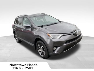 Used 2017 Toyota RAV4 XLE image 1