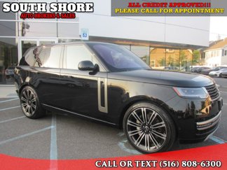 Used 2023 Land Rover Range Rover SE image 1