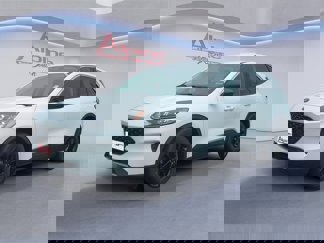 Used 2022 Ford Escape SE w/ Convenience Package image 1