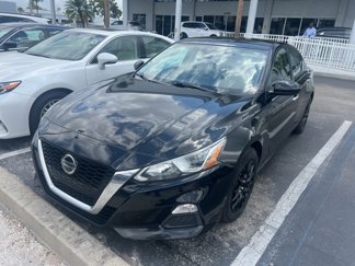 Used 2021 Nissan Altima 2.5 S image 1
