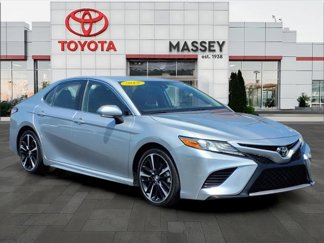 Used 2019 Toyota Camry XSE image 1